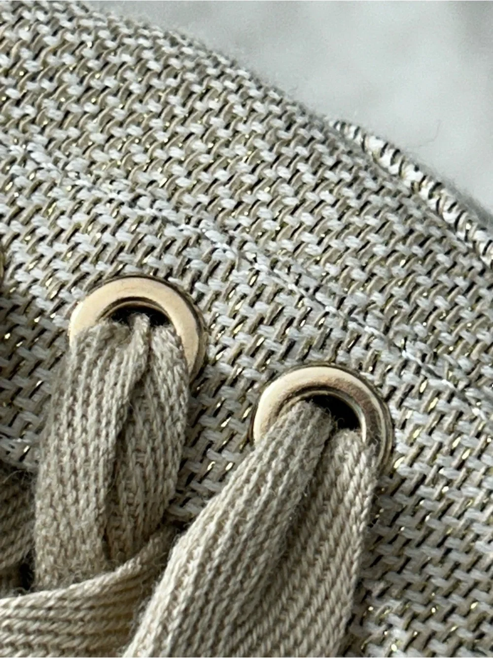 JLO Jennifer Lopez Lonlan Natural Beige Metallic Canvas LaceUp Sneakers Size 8.5 - Picture 6 of 14